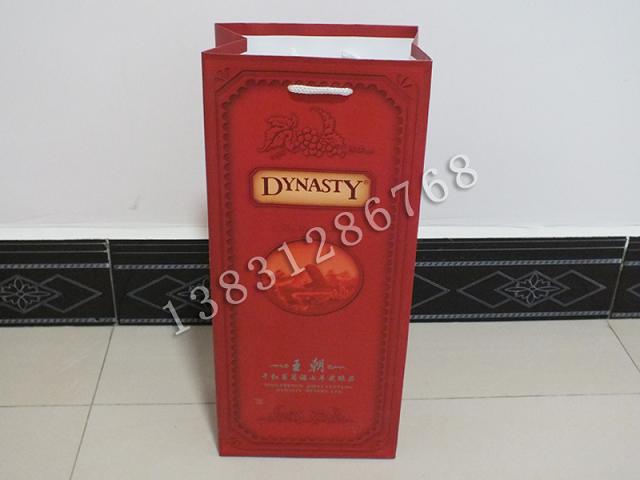 禮品手提紙袋，禮品紙袋廠家，專業制作各種禮品手提袋