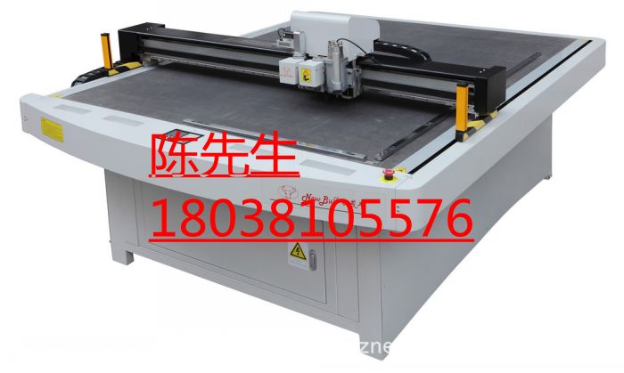 供應深圳電腦盒形打樣機/紙箱彩盒割樣機