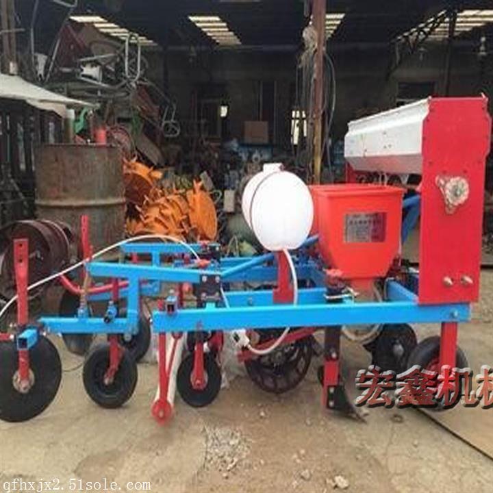 安陽播種施肥覆膜機 天津谷子播種施肥打藥覆膜機 多功能覆膜機