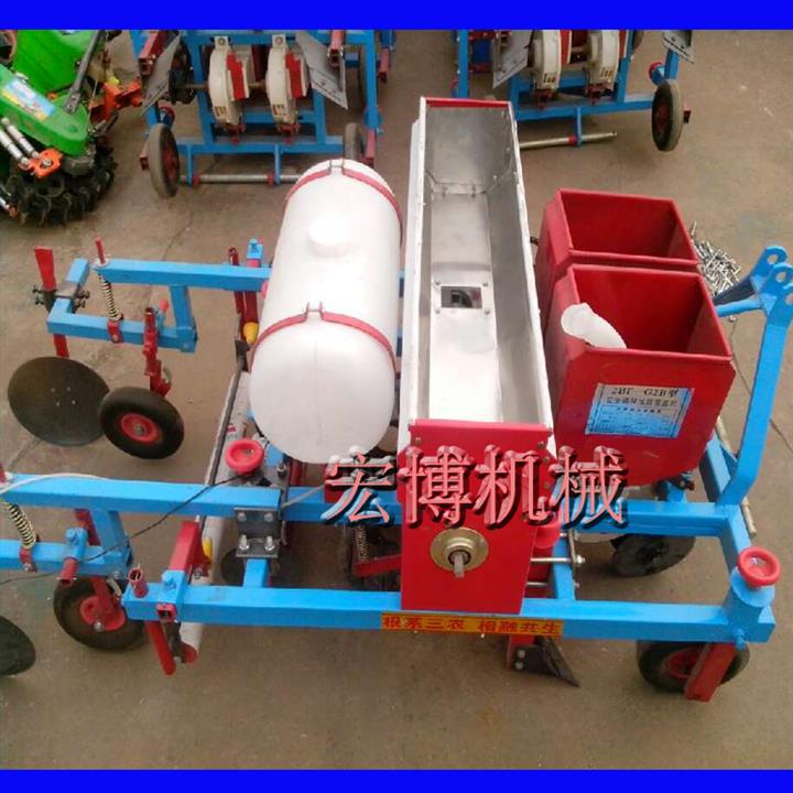 播種覆膜機(jī) 質(zhì)保兩年玉米播種施肥噴藥覆膜機(jī)