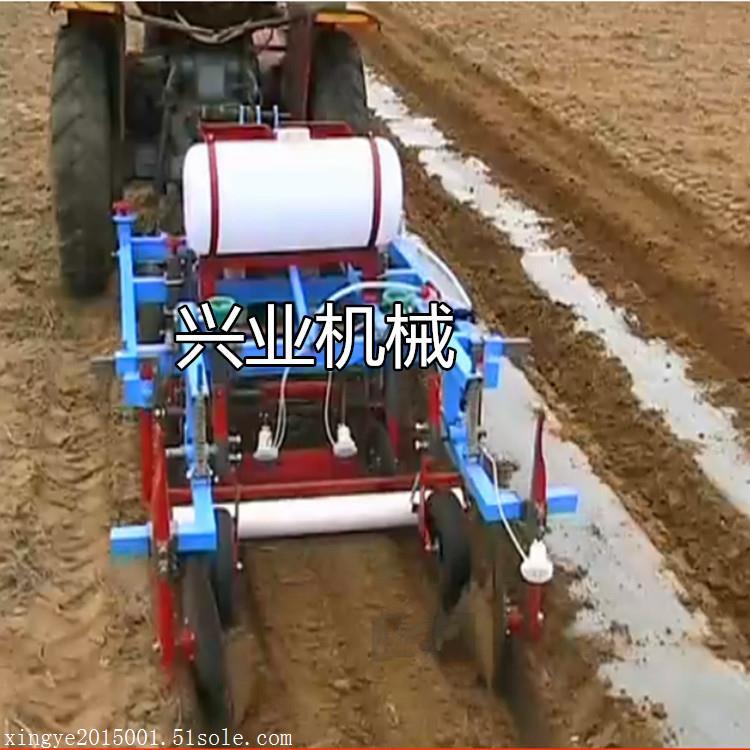 玉米花生覆膜機   噴藥覆膜機